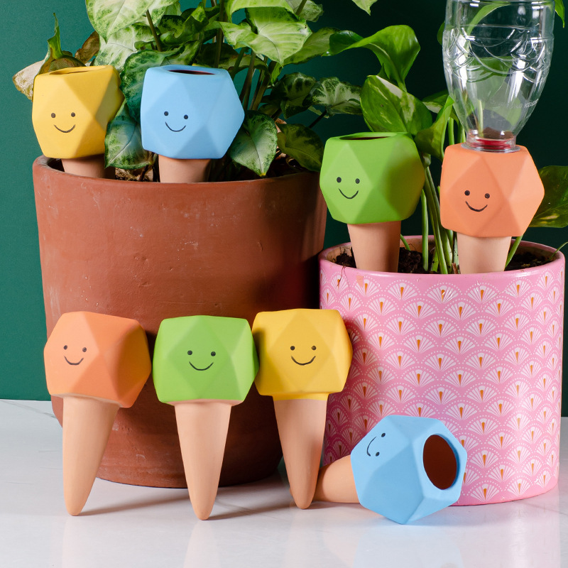 Устройства для полива растений – обзор и цена Self Watering Insert