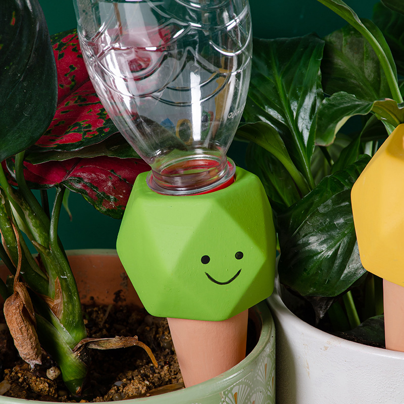 Устройства для полива растений – обзор и цена Self Watering Insert